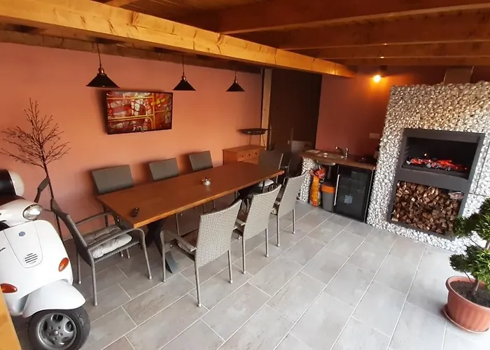 Alom Apartmán *